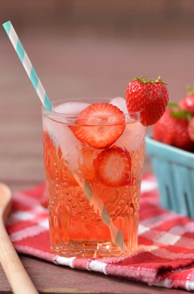 Strawberry water, Pinterest, How to Drink Water